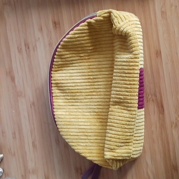 Ipsy  Courderoy Fabric Cosmetic Bag - Picture 4 of 4